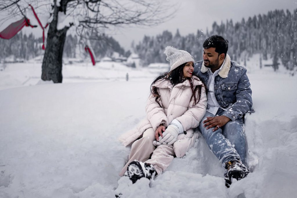 Romantic Honeymoon Manali Couple Tour Package
